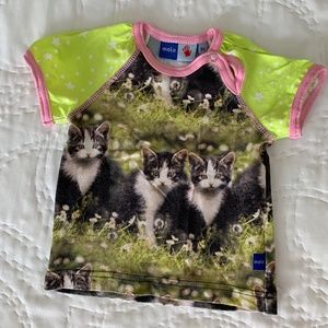 Cute little shirt w/kitties from Molo